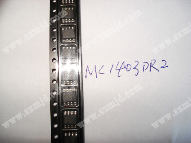 MC1403DR2