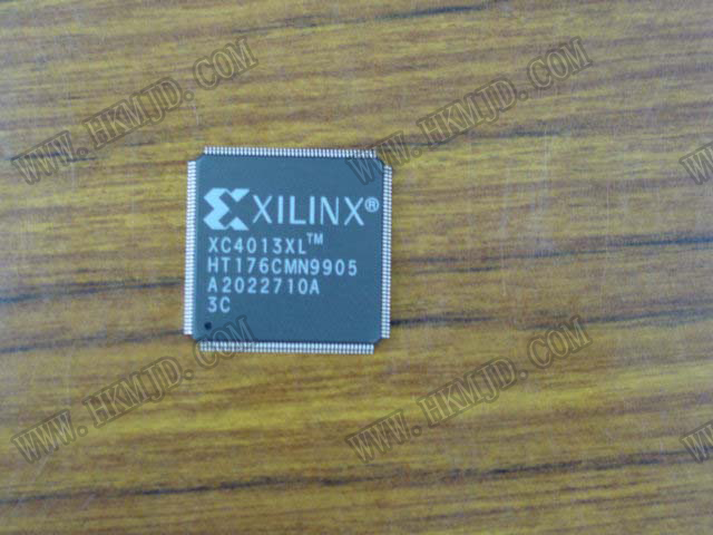 XC4013XL-3HT176C